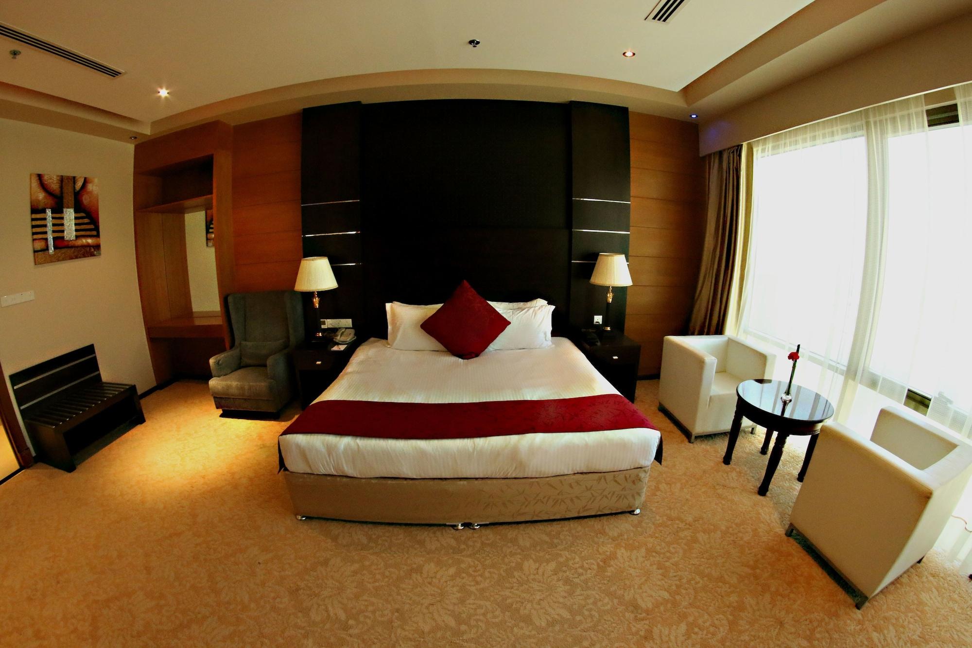 Diva Hotel Manama Exterior foto